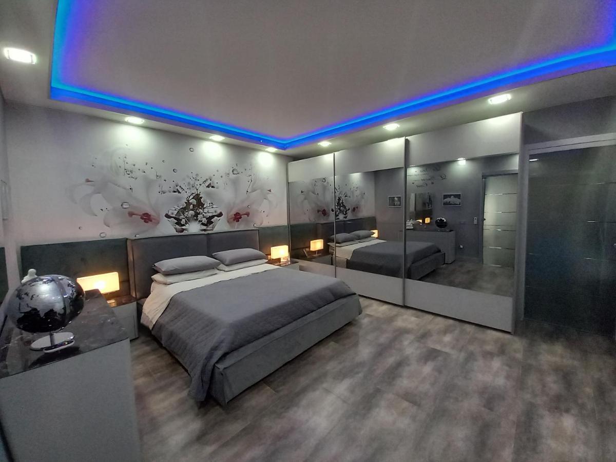 Casa Mika Hotel Прочида Екстериор снимка