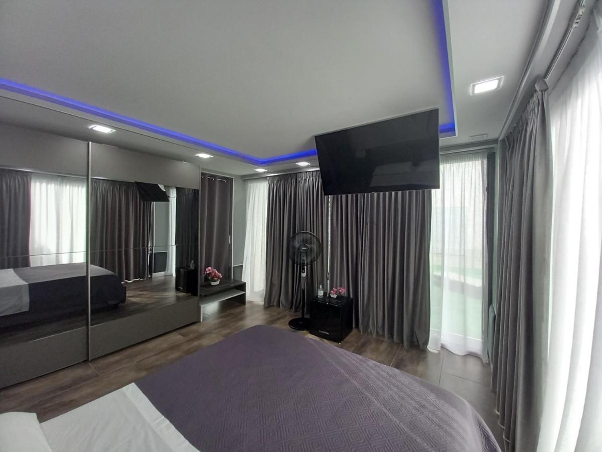 Casa Mika Hotel Прочида Екстериор снимка